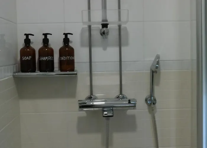 Cozy Kallio Studio, Eat, Explore, Commute Easy Apartament