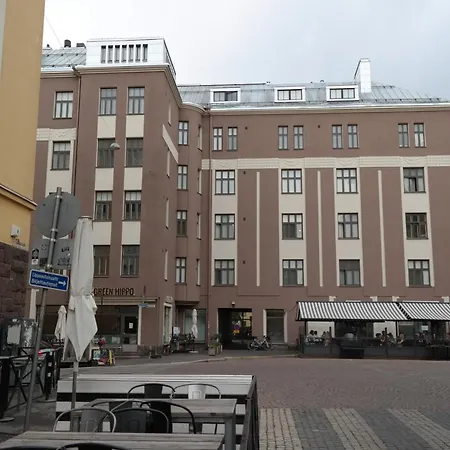 Cozy Kallio Studio, Eat, Explore, Commute Easy Apartamento