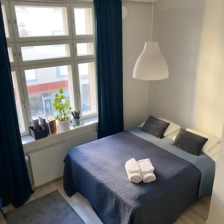 Apartamento Modern Equipped In Vibrant Kallio, Near Transit & Dining Spots
